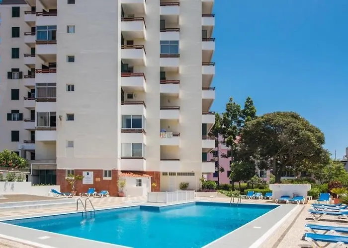 Modern And Cozy * Funchal (Madeira)